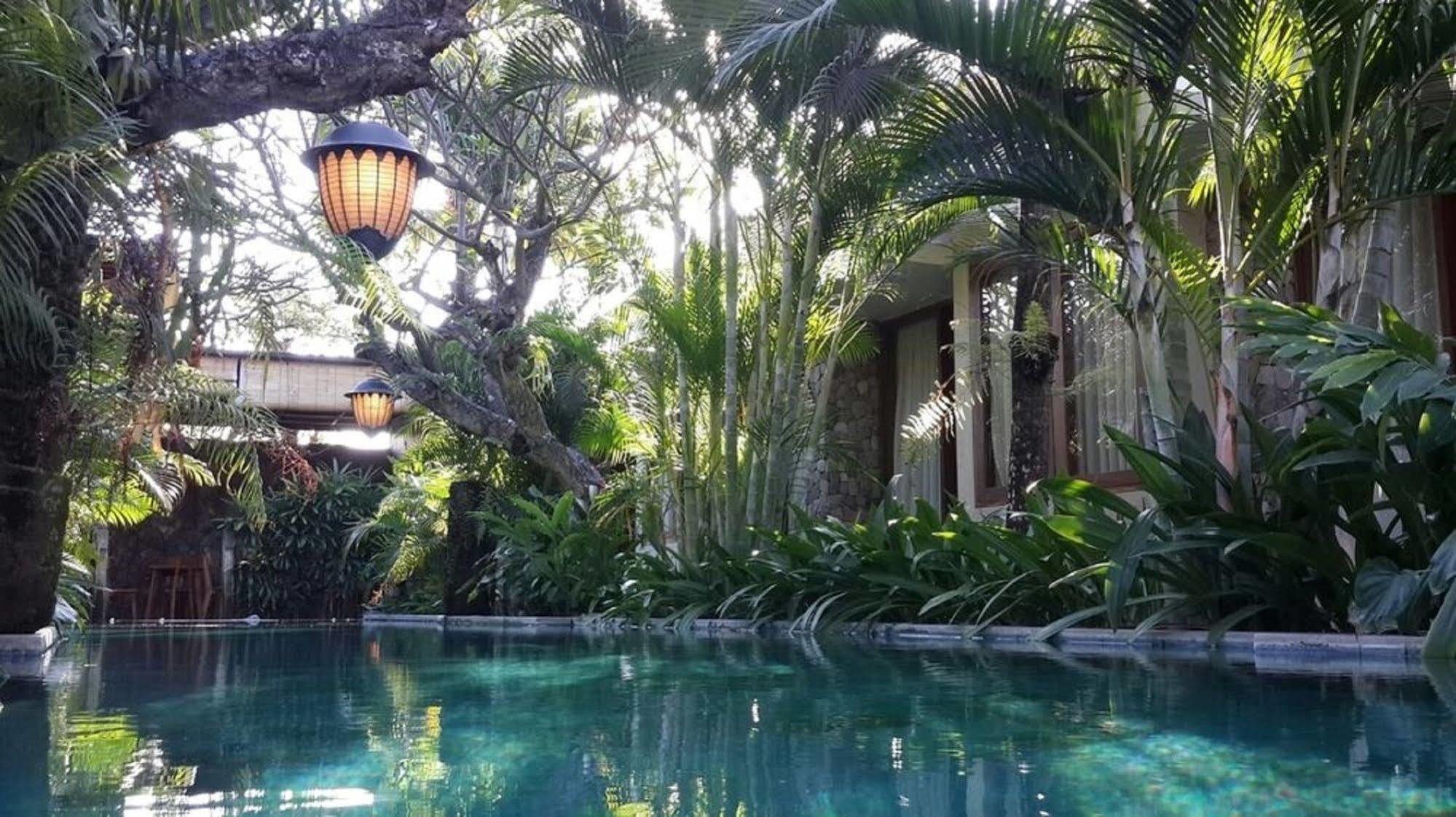 Hotel Uma Karan Kuta Lombok Zewnętrze zdjęcie